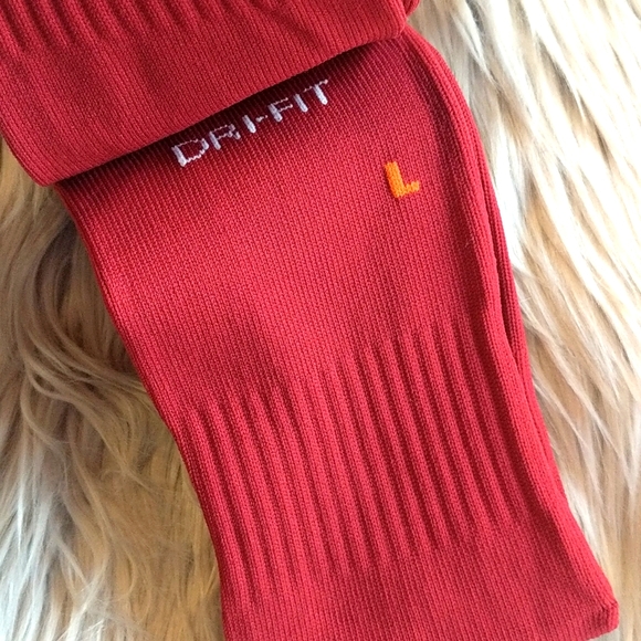 Nike Soccer Classic Cushioned Knee High Socks - Picture 3 of 5